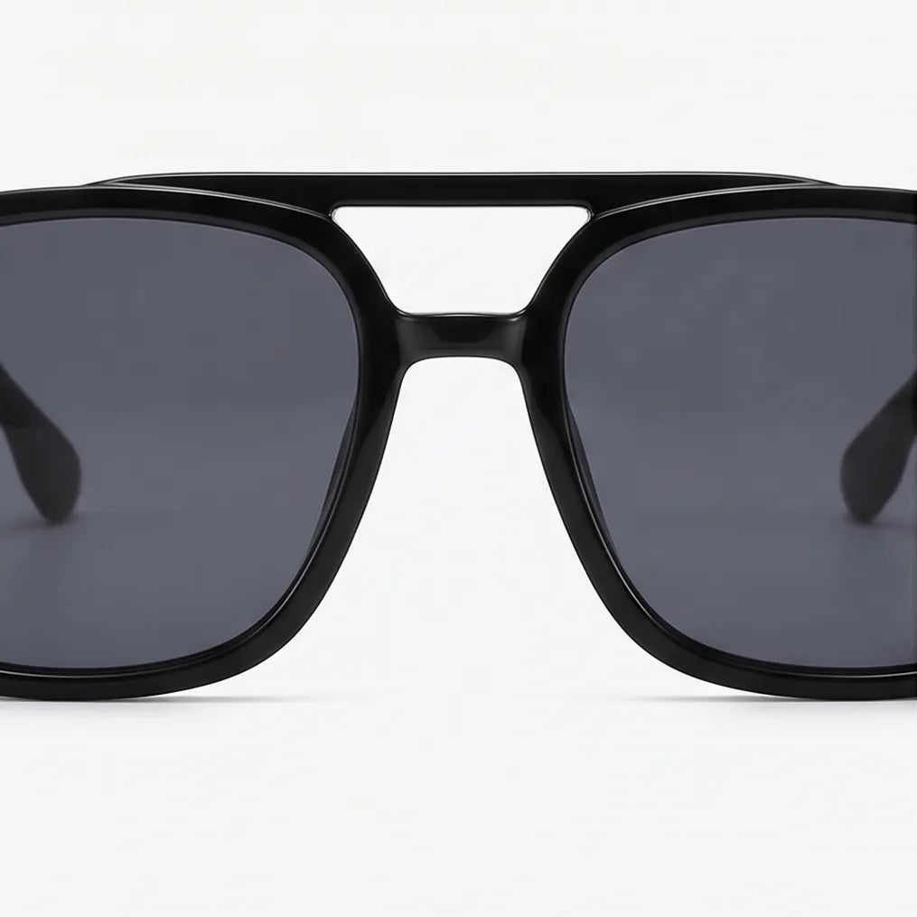 VELORA - Black