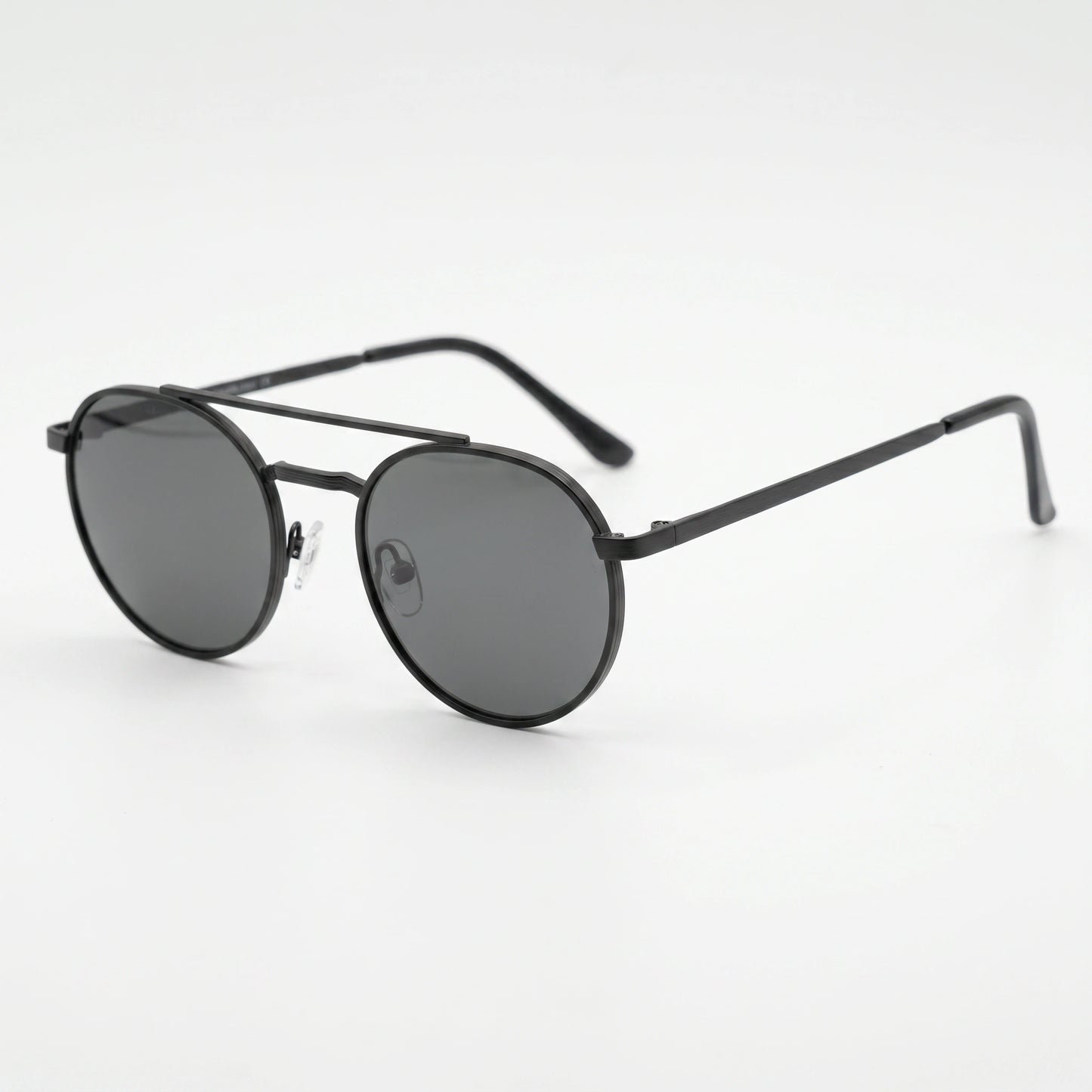 CÉLOR – Black
