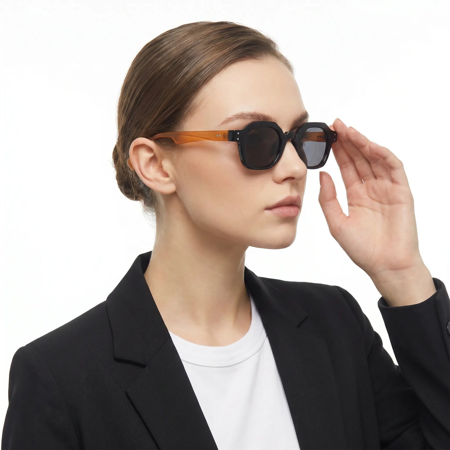 MAREL – Black / Amber