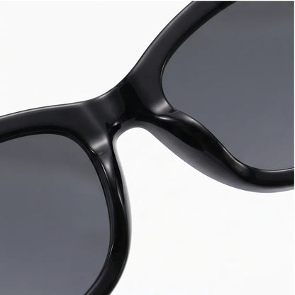 PELIA - Black