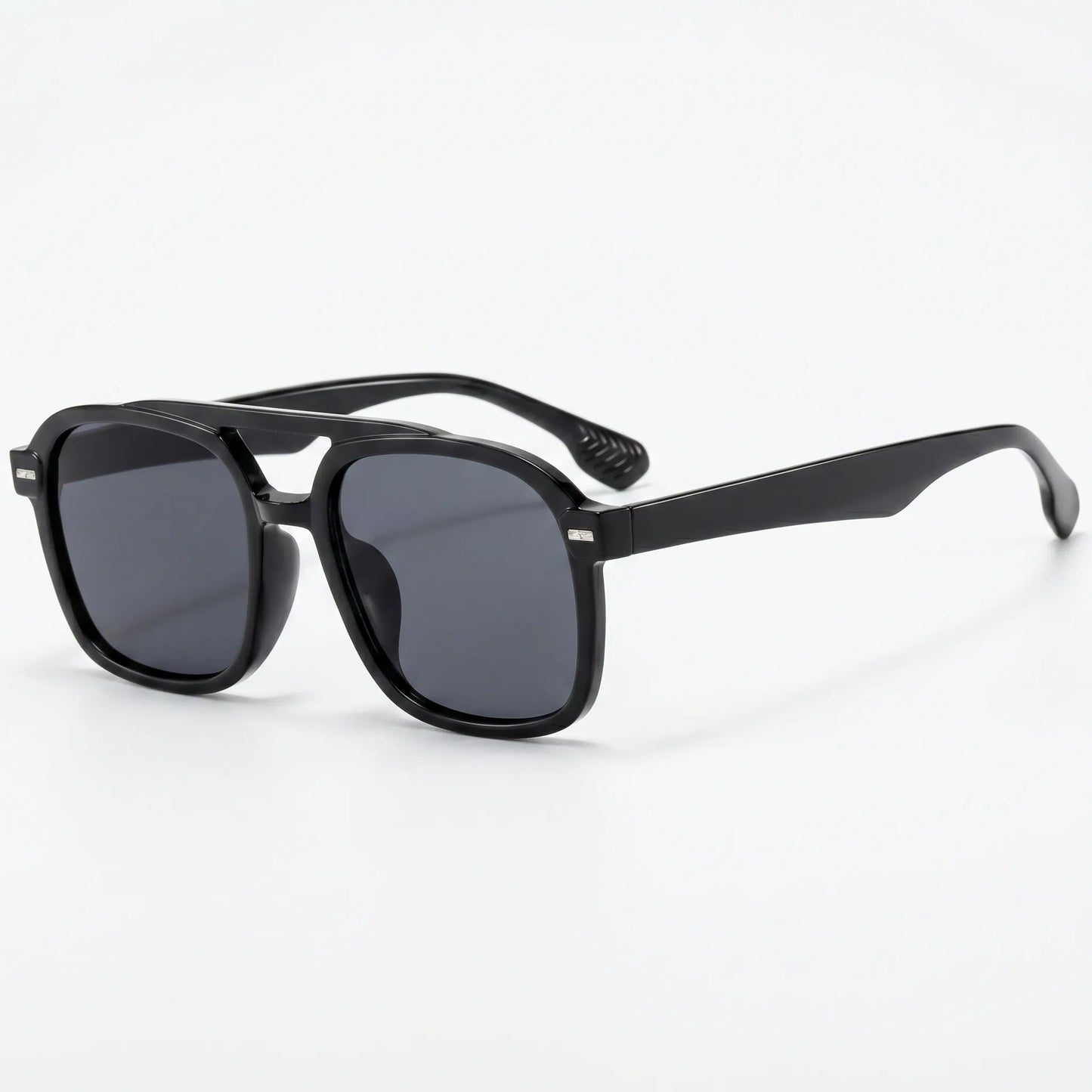 VELORA -  Black