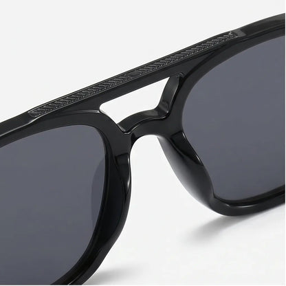 VELORA -  Black