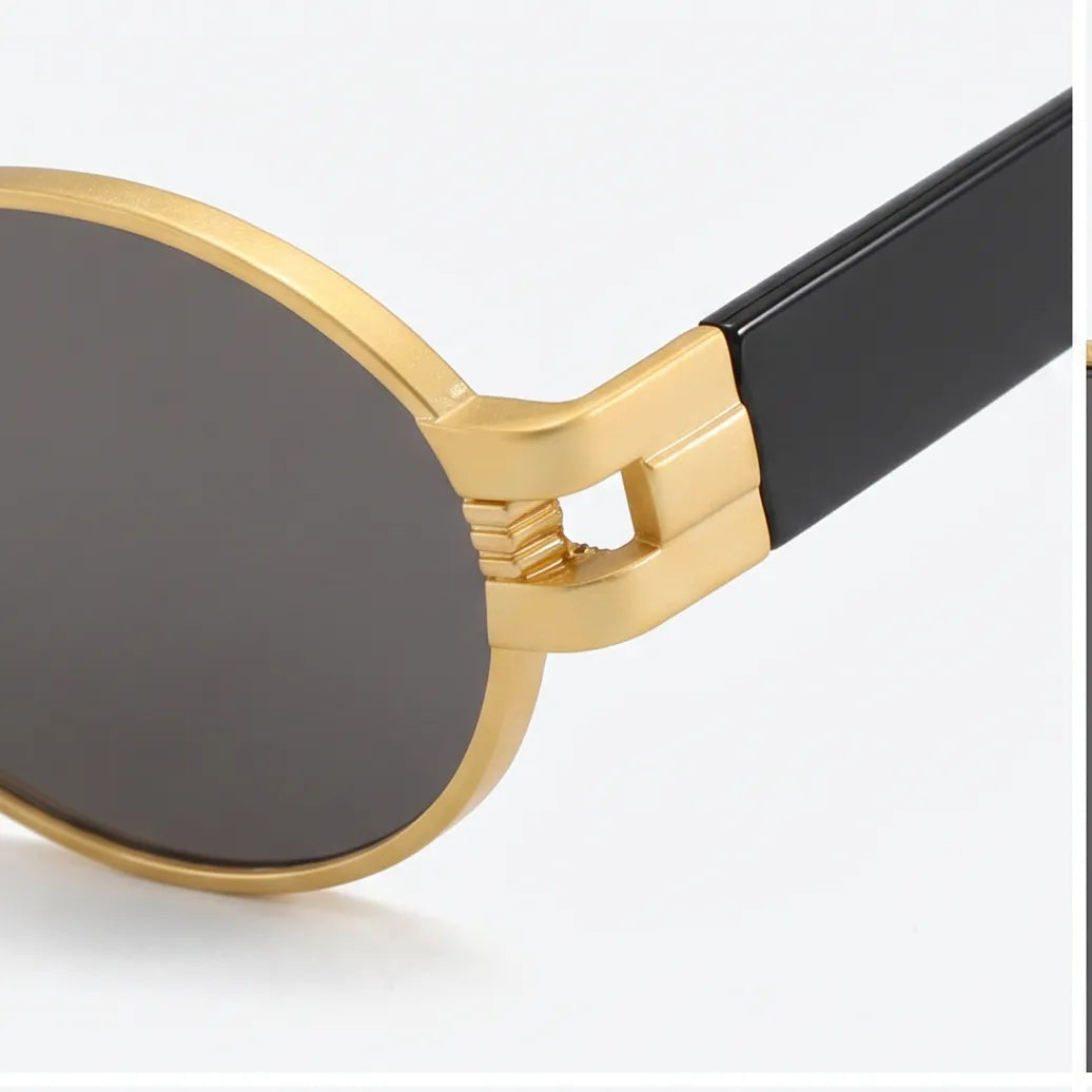 LÉVARA - Gold / Black